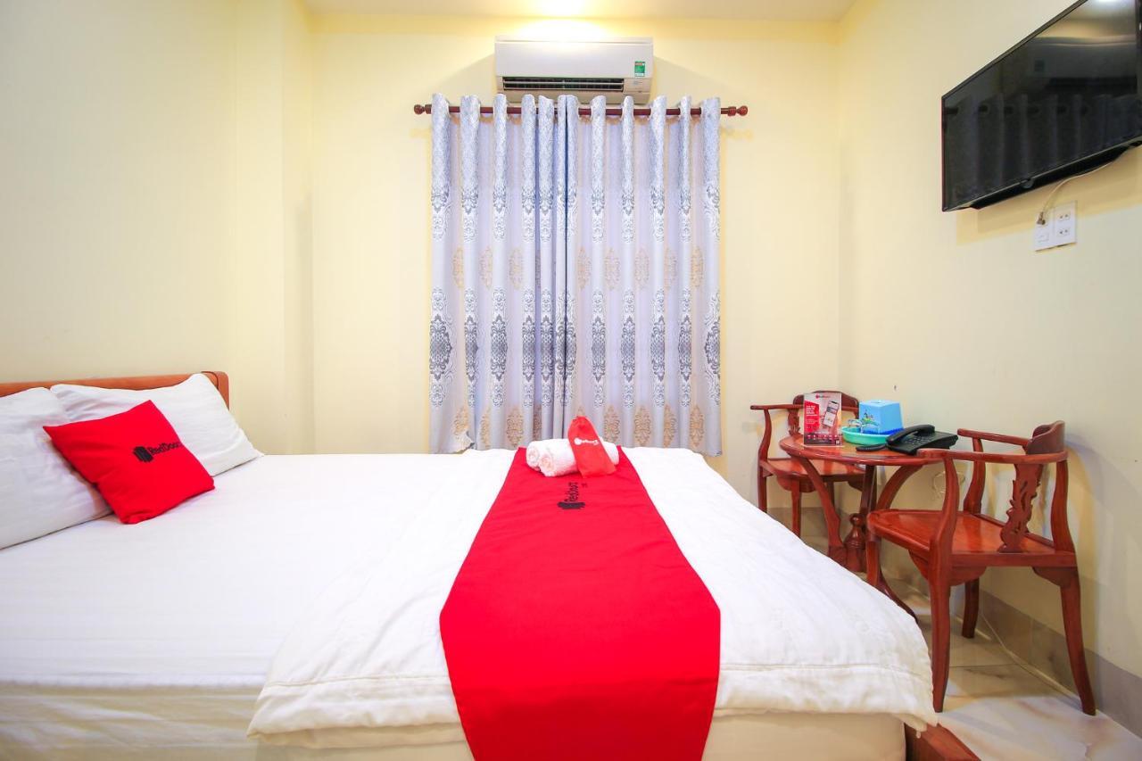 Reddoorz Plus @ Dong Den Street Otel Ho Şi Min Dış mekan fotoğraf